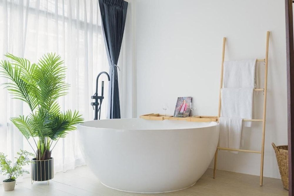 undefined YOLO Bangkok Boutique Hotel 10