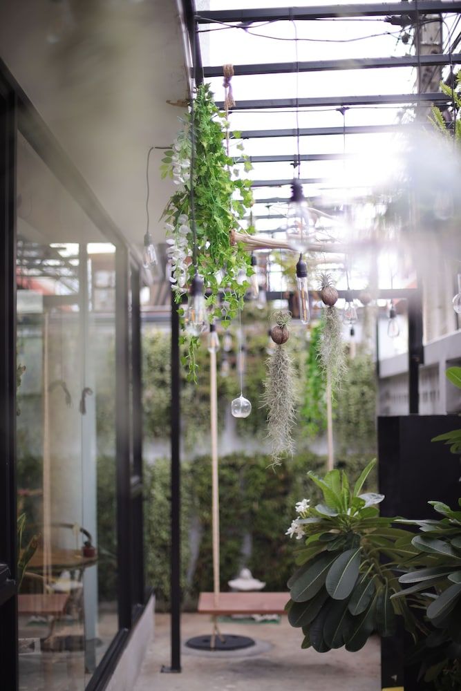 undefined YOLO Bangkok Boutique Hotel 4