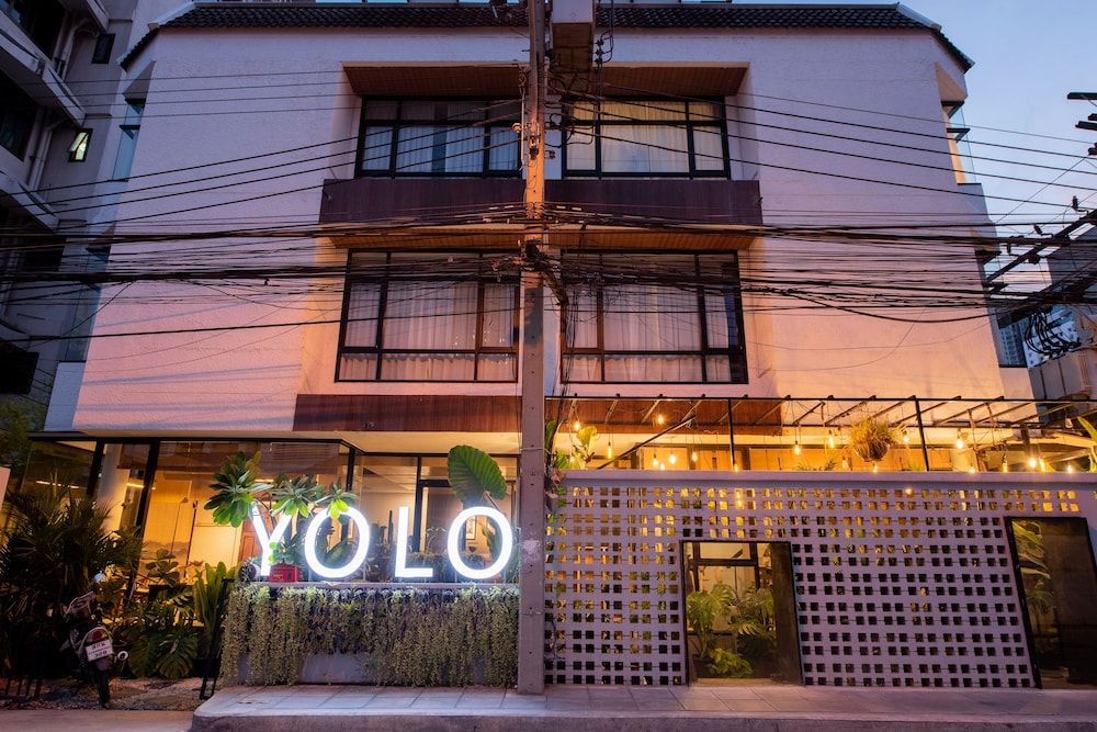 undefined YOLO Bangkok Boutique Hotel 2