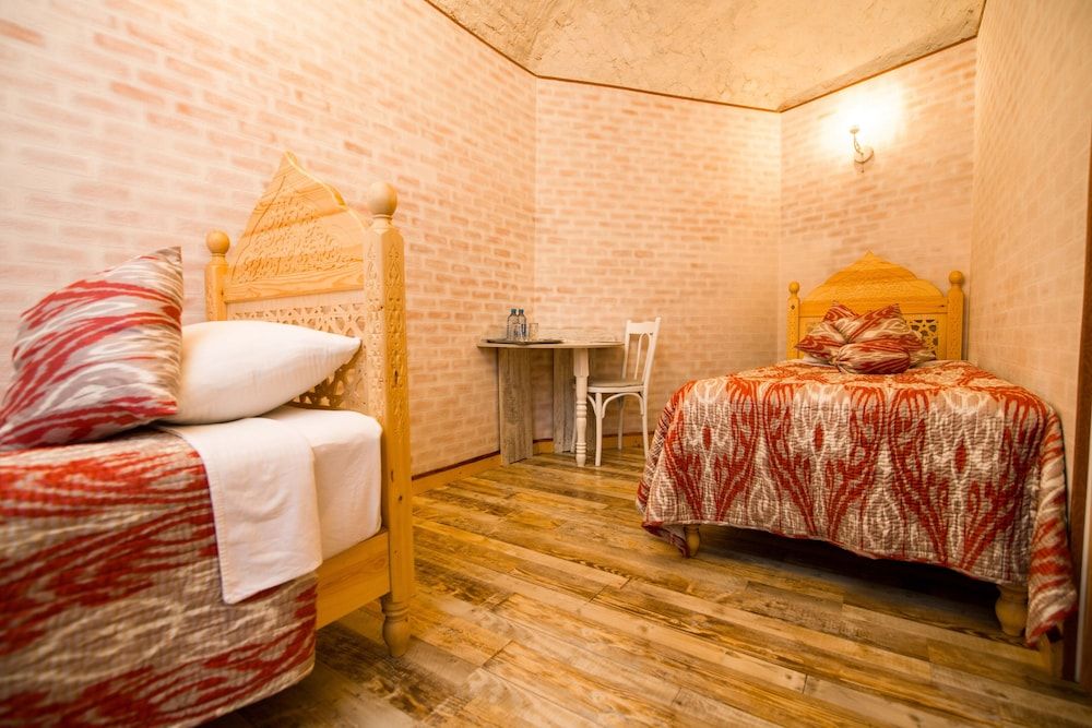 Design Twin Room