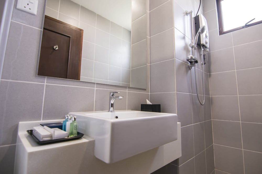 Royale Chulan Cherating Chalet Chalet, 1 Queen Bed with Sofa bed, Balcony, Garden View 6