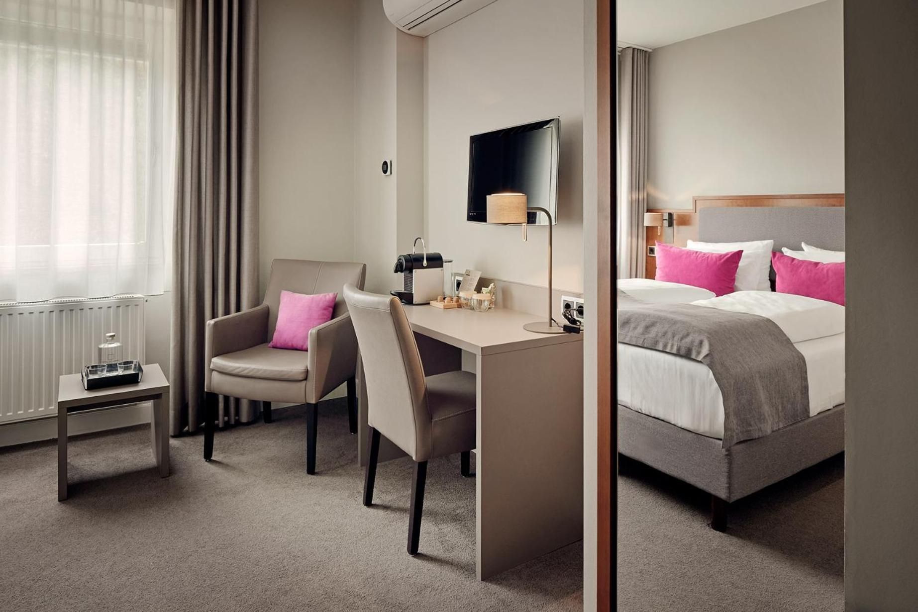 Hotel St. Annen Double Room with Garden View