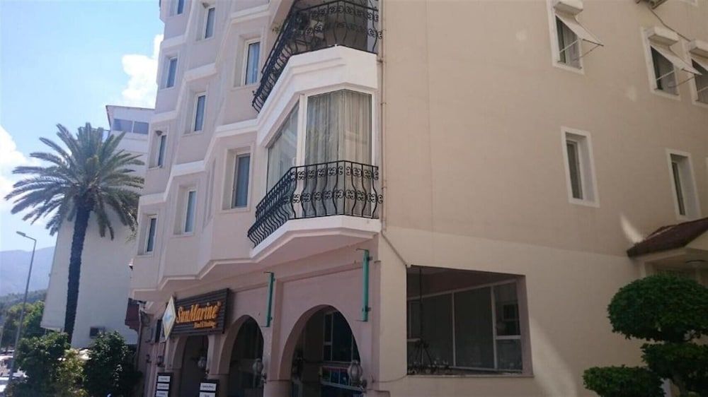 undefined Alesta Residence 5