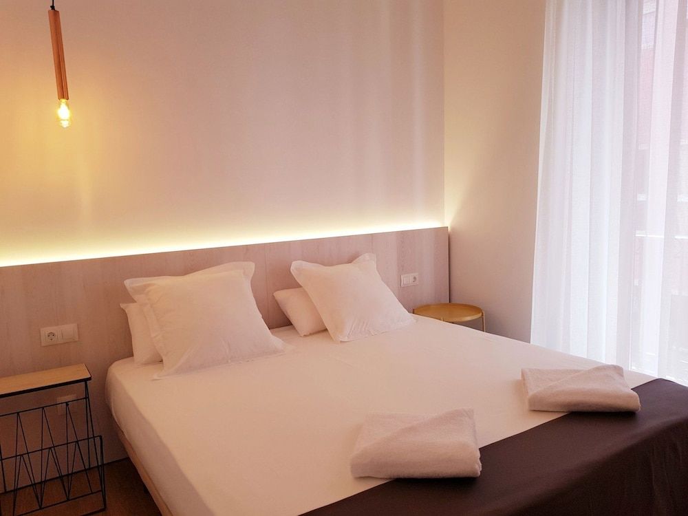 undefined S30 Reina Victoria Suites 5