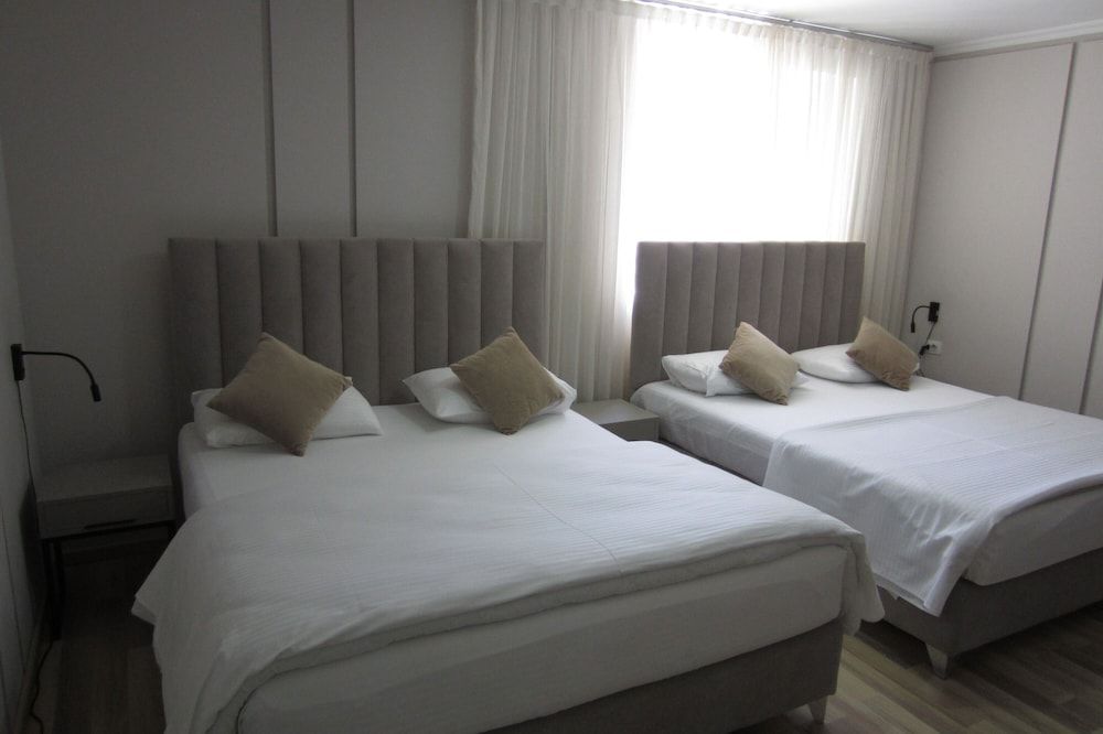 undefined Freddy's Hotel 10