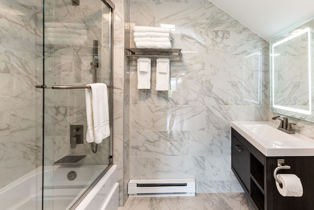 SKYLARANNA Resort & Spa 403 3