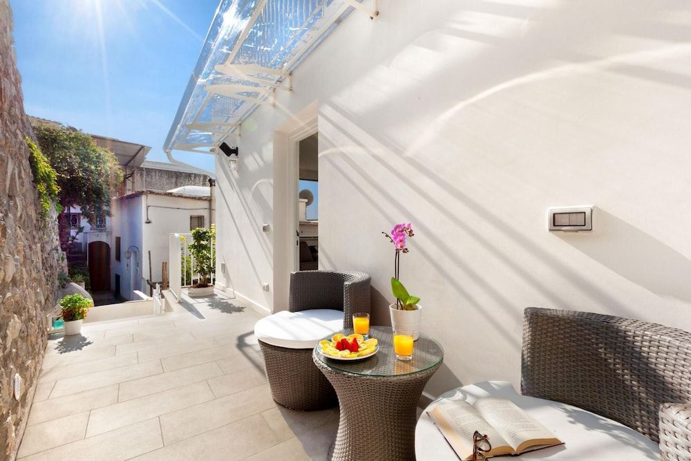 Casa Cristallo in Positano House 30