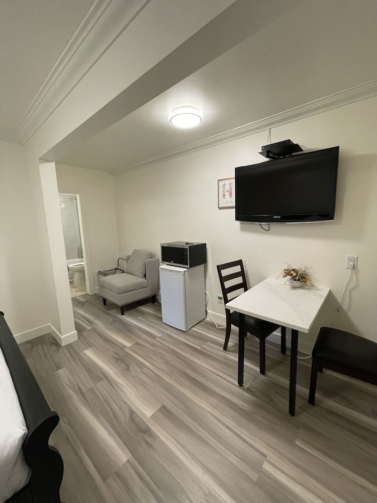 Destination Inn Comfort Suite 32