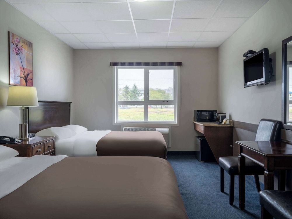 Room, 2 Queen Beds, Accessible, Non Smoking (Mobility)