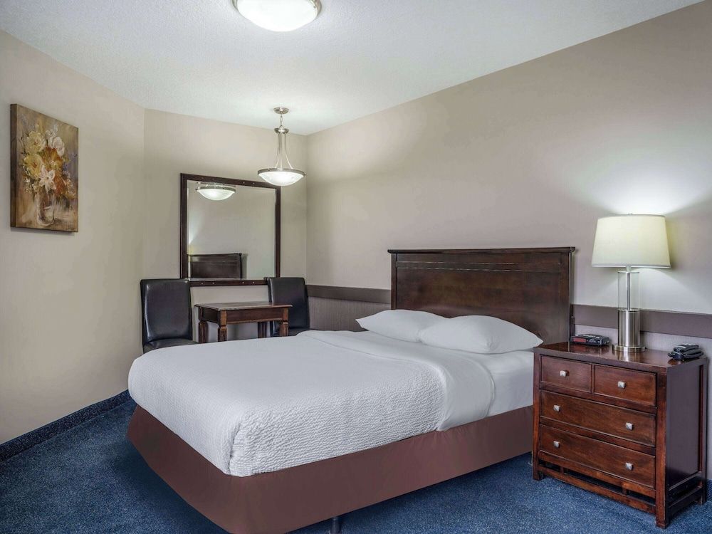 Room, 1 Queen Bed, Non Smoking