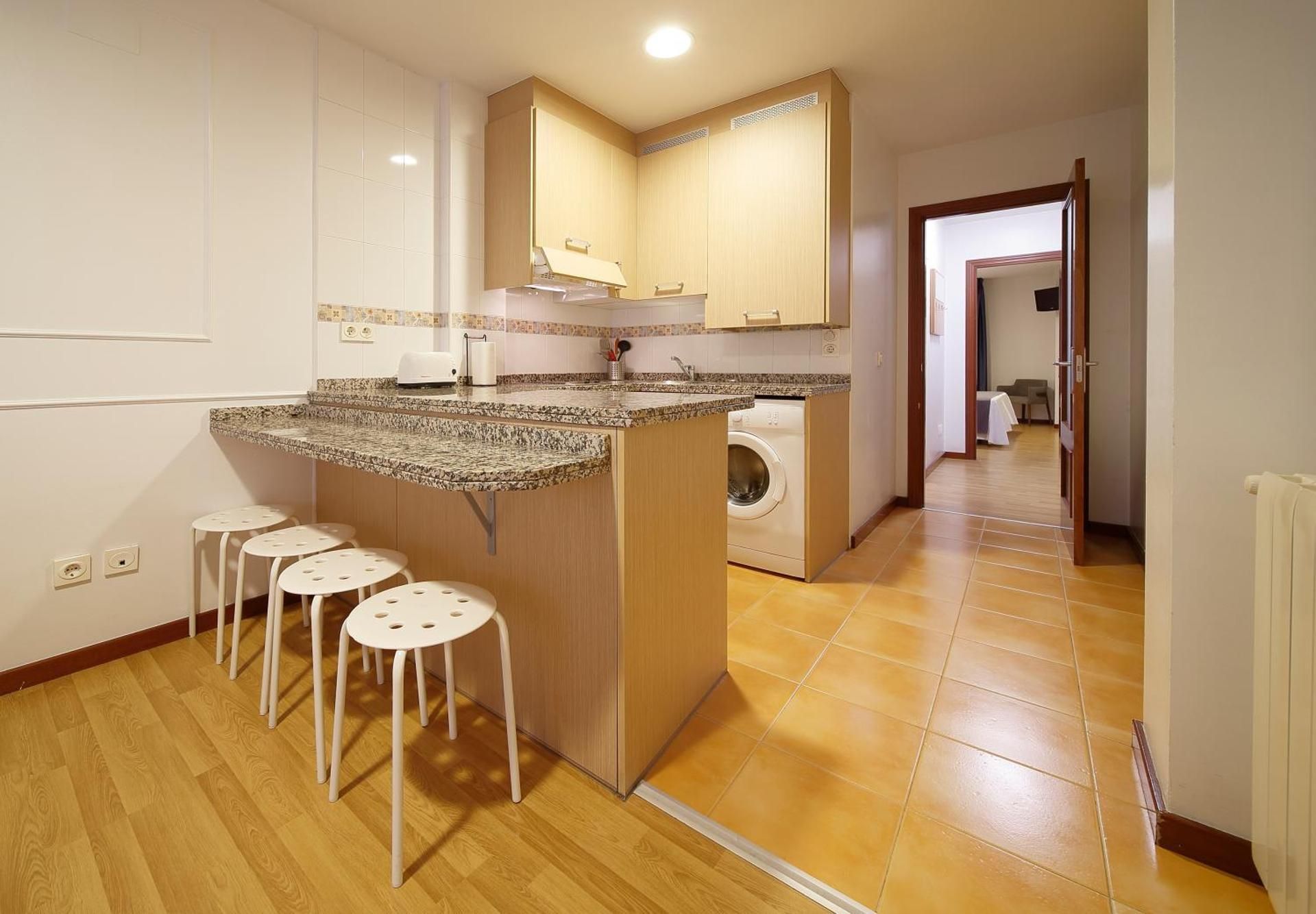 One-Bedroom Apartment (2 - 3 Adults)
