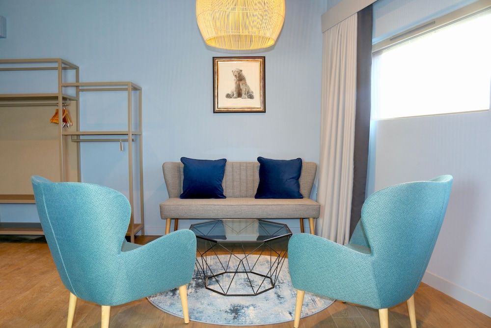 Hex Wildlife Hotel Premium Double Room, 1 King Bed, Resort View 3