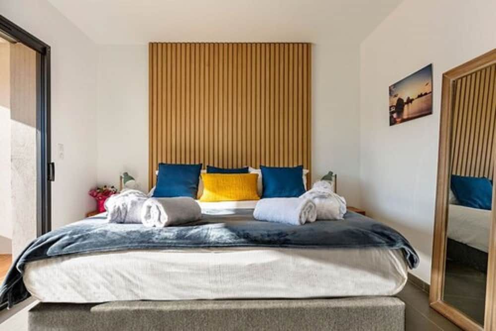Luxury Villa, 2 Bedrooms