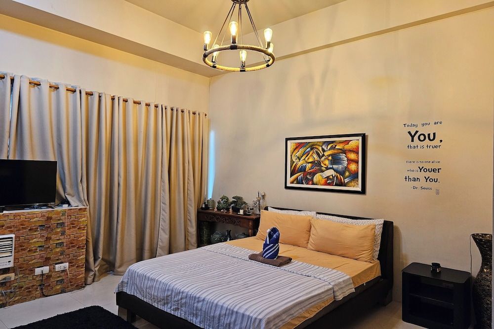 PRS @ One Palm Tree Villa near T3 Airport Studio, 1 Queen Bed 6