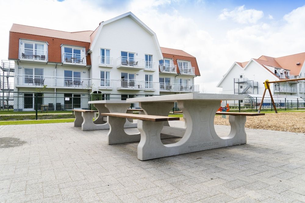 Children's Play Area