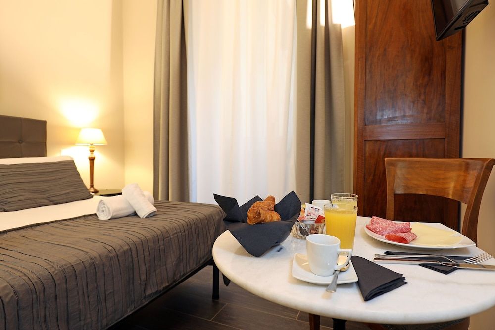 Residenza Vittoria Roma Superior Double Room 19