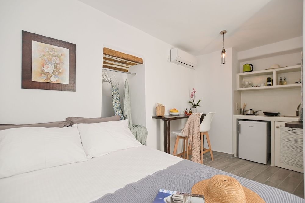 Double Room (V.S.III Suite 2)
