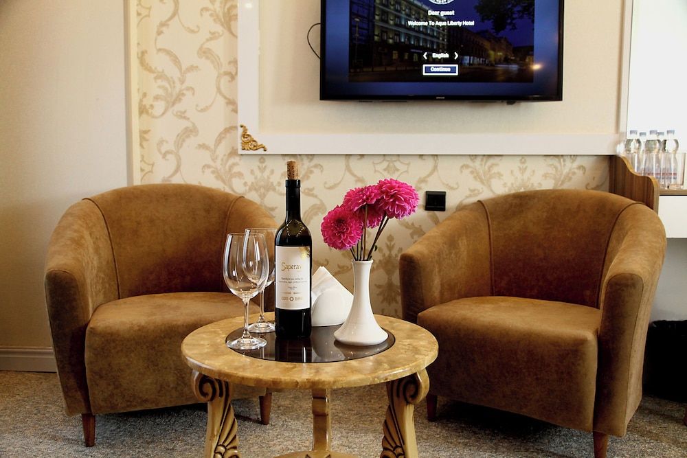 Aqua Liberty Hotel Economy Double Room 6