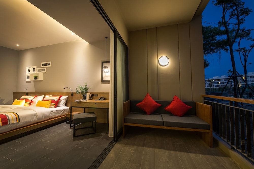The Gallery Hotel Nai Harn Deluxe Room 21