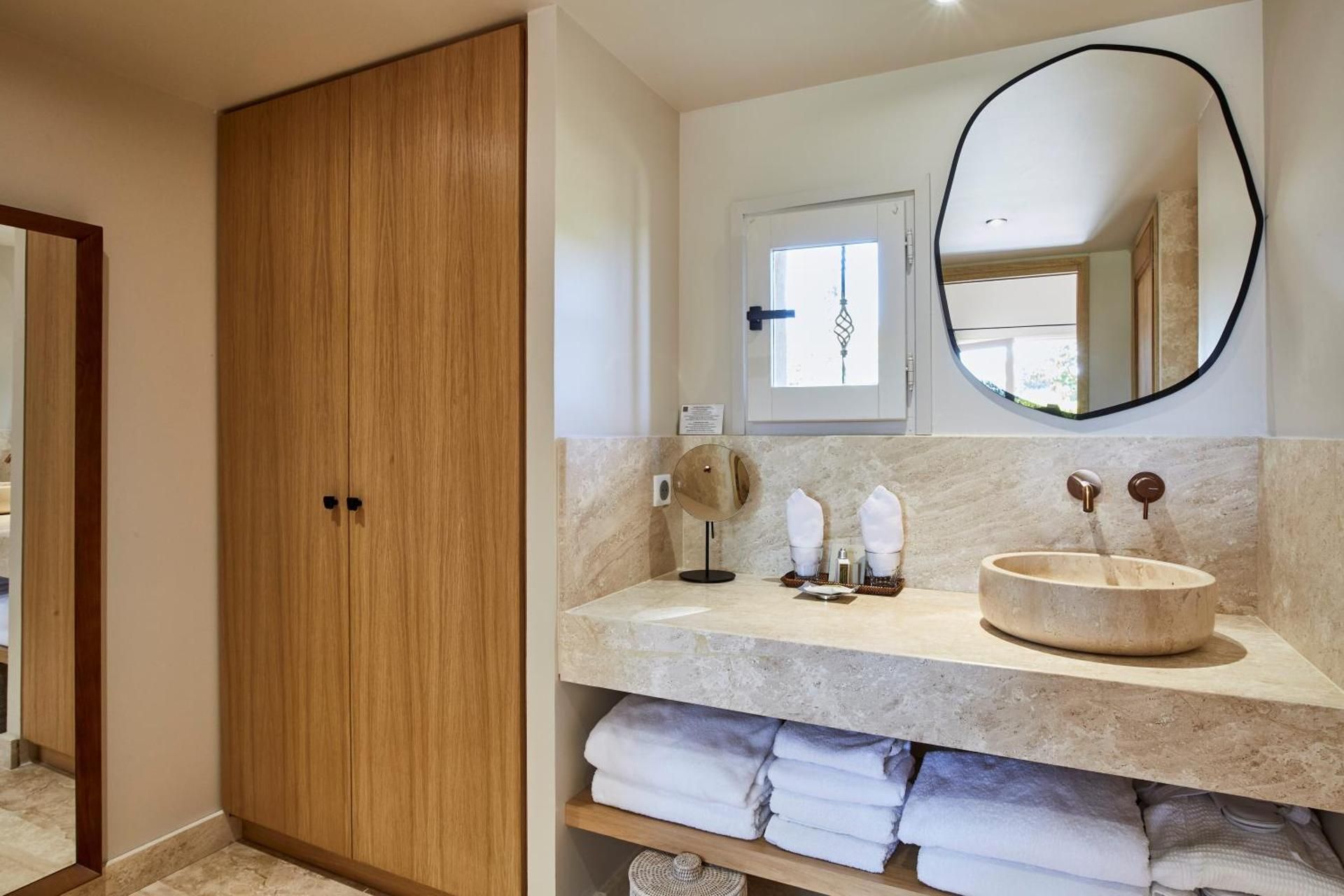 Duplex Room