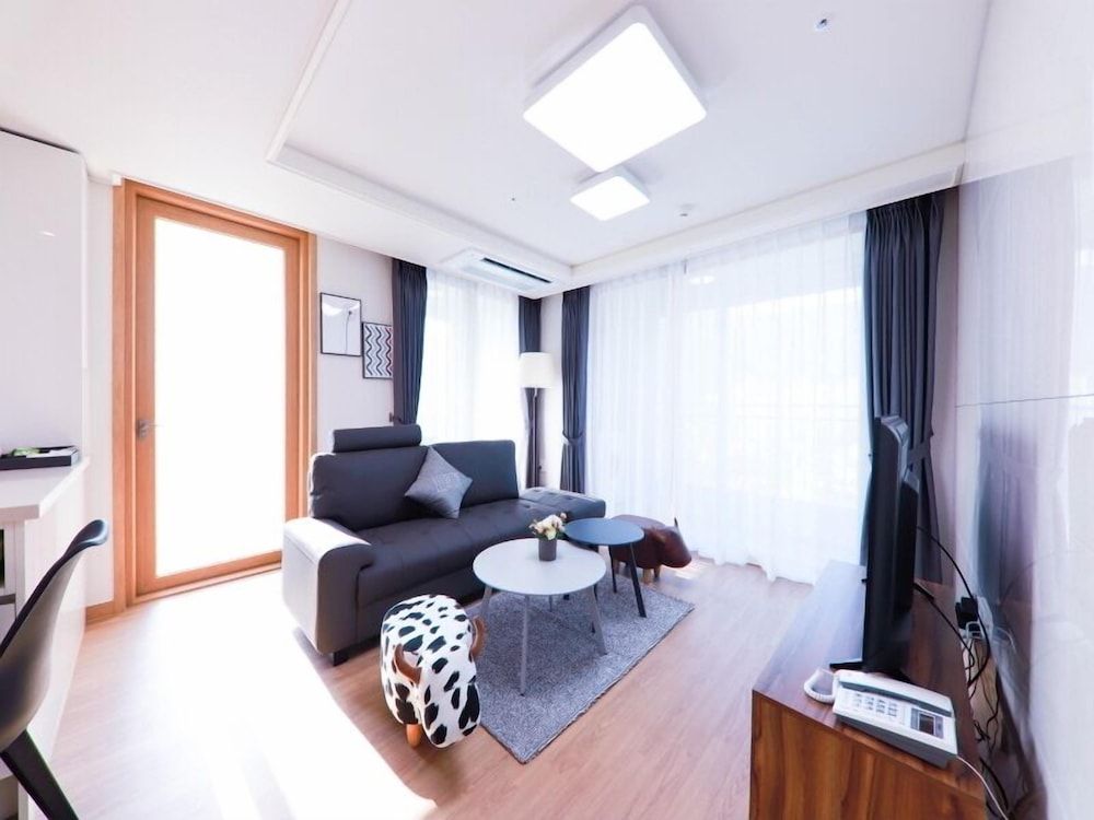 Leeinstay Hotel Premier Double Room, 1 Bedroom, Non Smoking 2