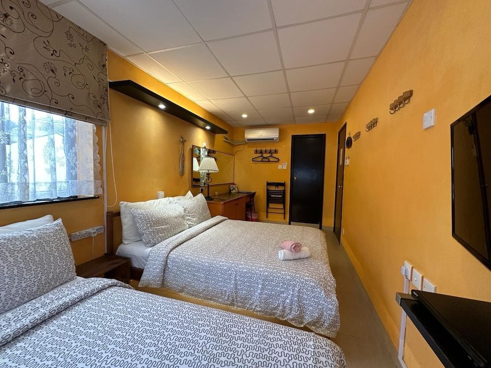 Bali Holiday Resort Standard Quadruple Room 4