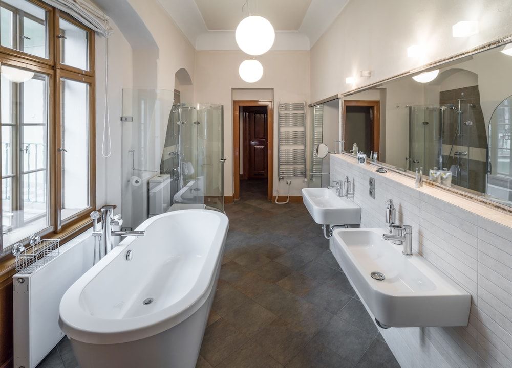 undefined 3 Epoques Apartments by Adrez Living 9