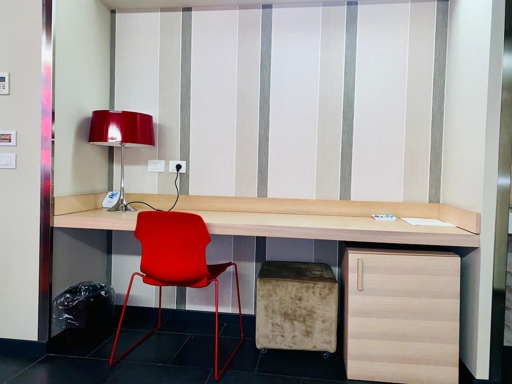 Hotel El Homs Palace Standard Double or Twin Room 3