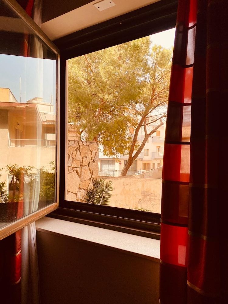 Hotel El Homs Palace Standard Double or Twin Room 2