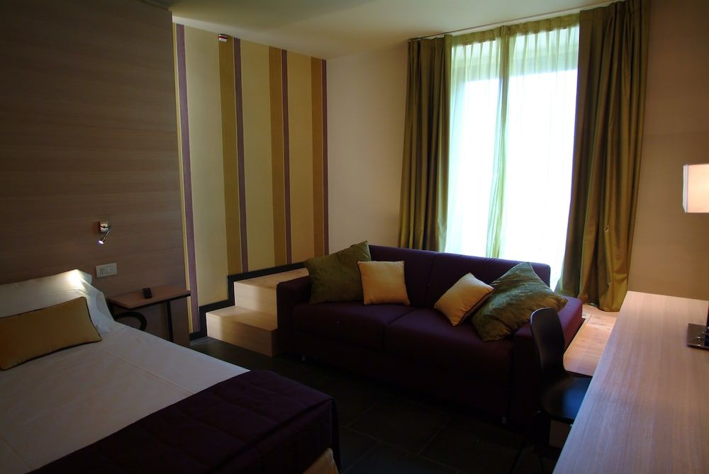 Hotel El Homs Palace Superior Double or Twin Room 4