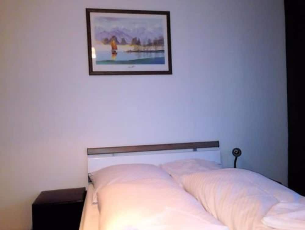 undefined Pension 1 5