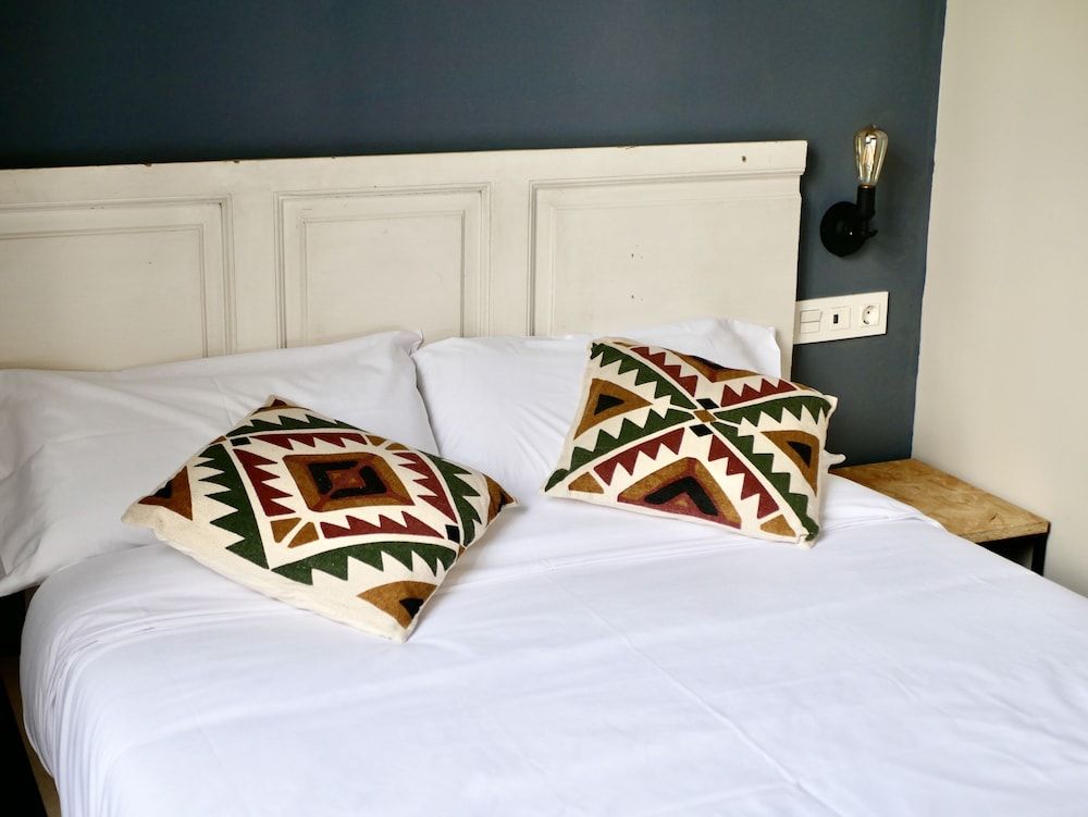 undefined BirdHouse Valencia 2