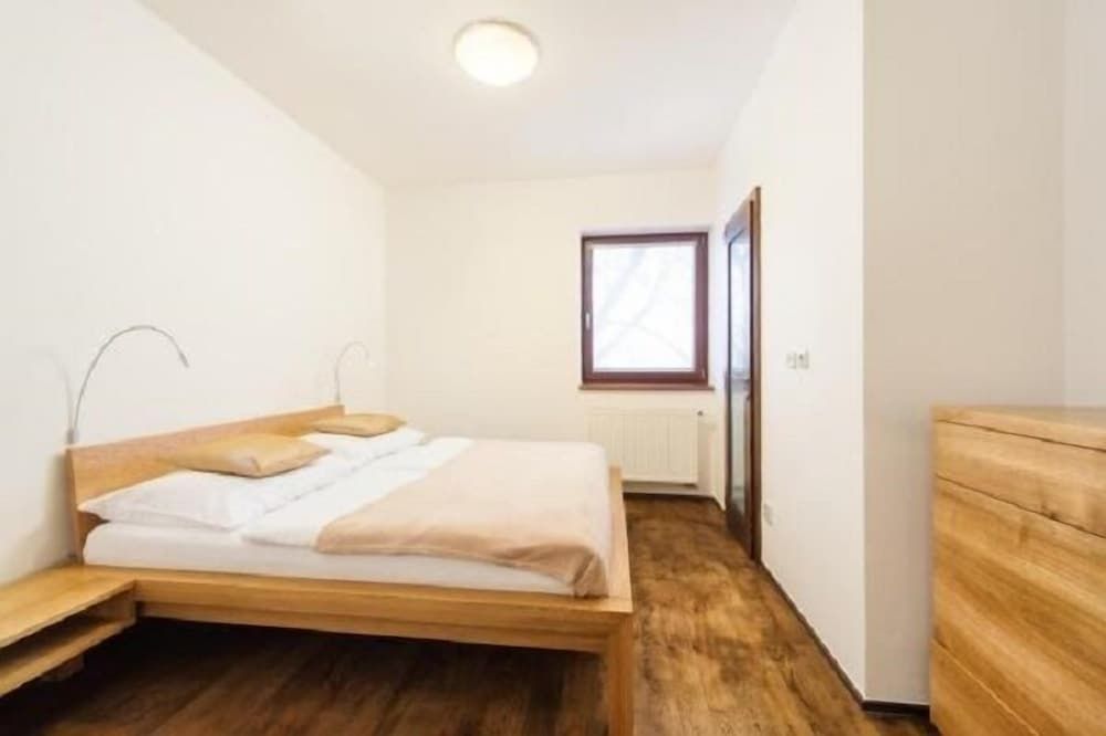 undefined Hotel Sharingham 2