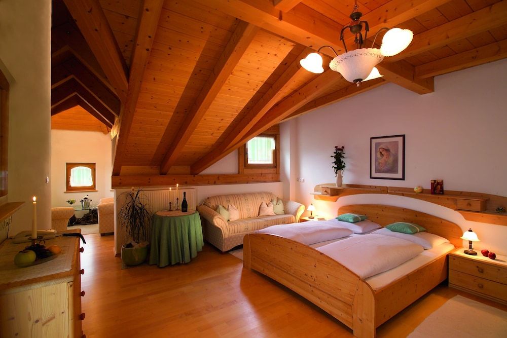 Junior Suite (for Families)