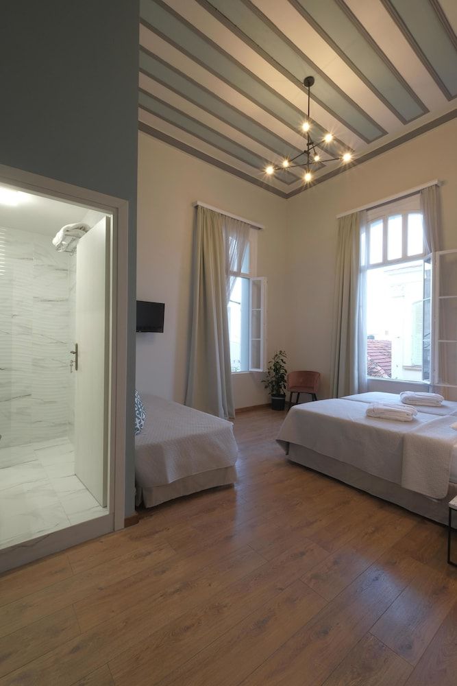 Agora Residence Superior Double Room 6