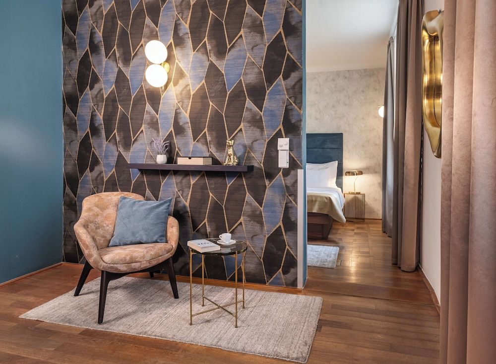 Golden Angel Suites by Adrez Living Apartment 23