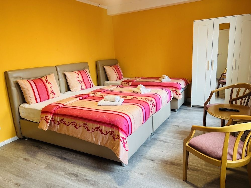 undefined M&M Hotel - Wilhelmsburg 6