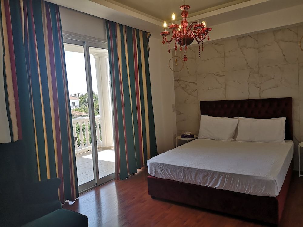 Elena Boutique Residence