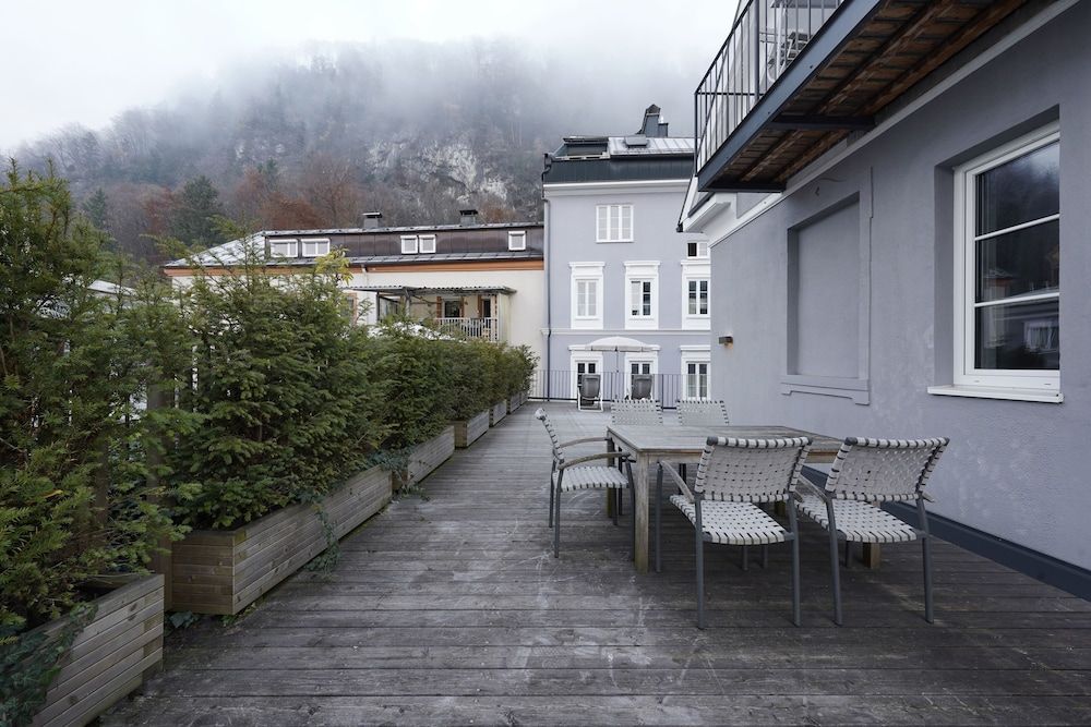 Numa Salzburg Nora 2 Bedroom Apartment with Terrace 5