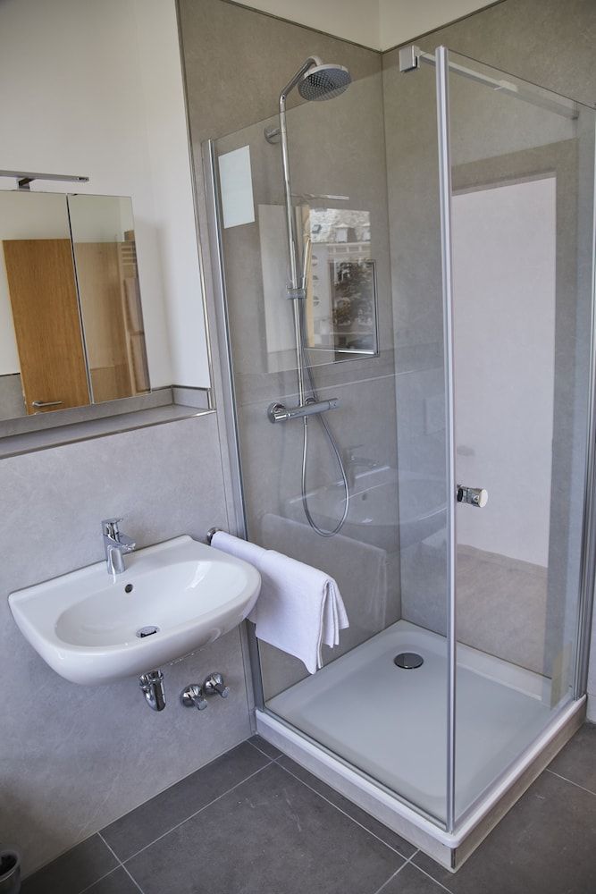 Lothringer Hof Comfort Twin Room 10