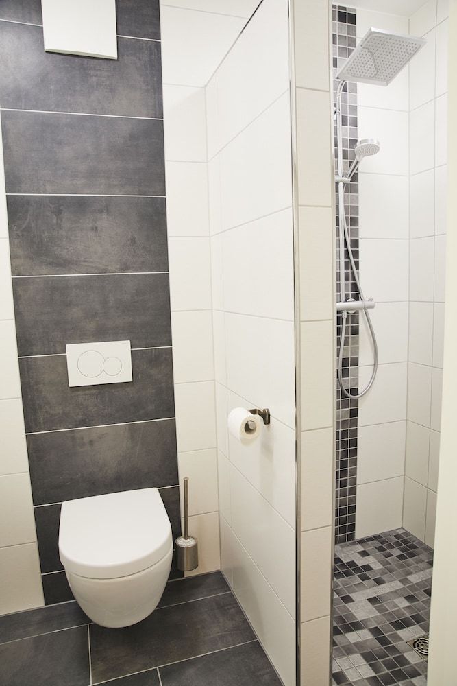 Lothringer Hof Comfort Triple Room 11