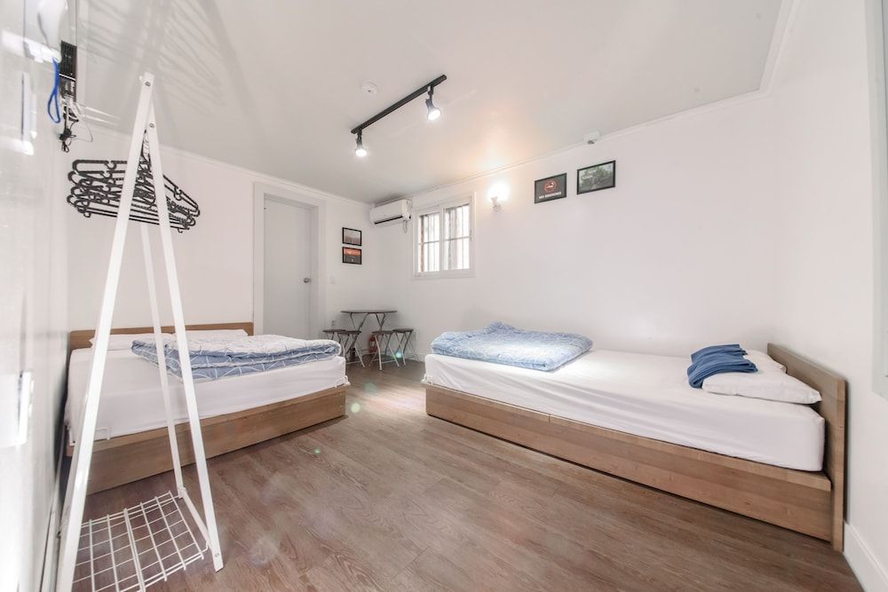 undefined Itaewon Yellow Guesthouse 10