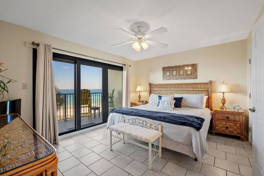 Condo, 2 Bedrooms (307)