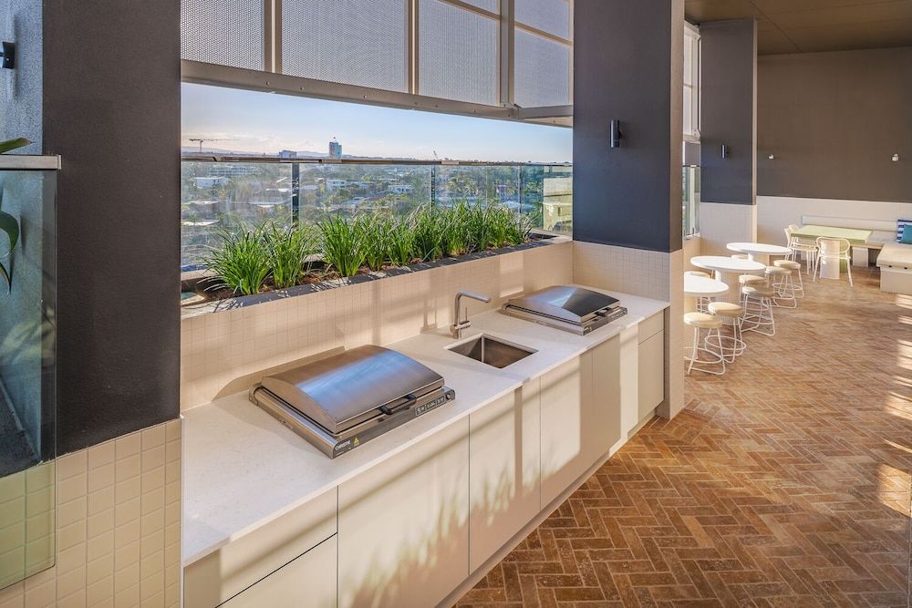 undefined Peninsular GoldCoast 4