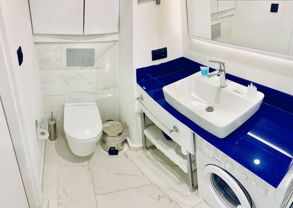 Royal Sea Breeze Apartment Business Studio 12