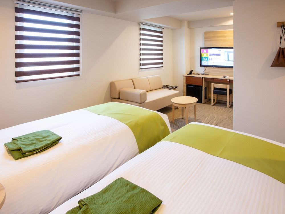 Deluxe Twin Room, Smoking