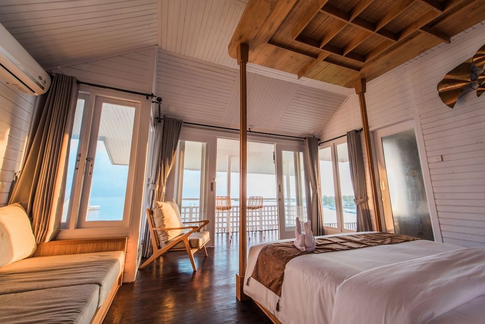 Sea La Vie Resort Nusa Penida Ocean Bungalow Suite 3