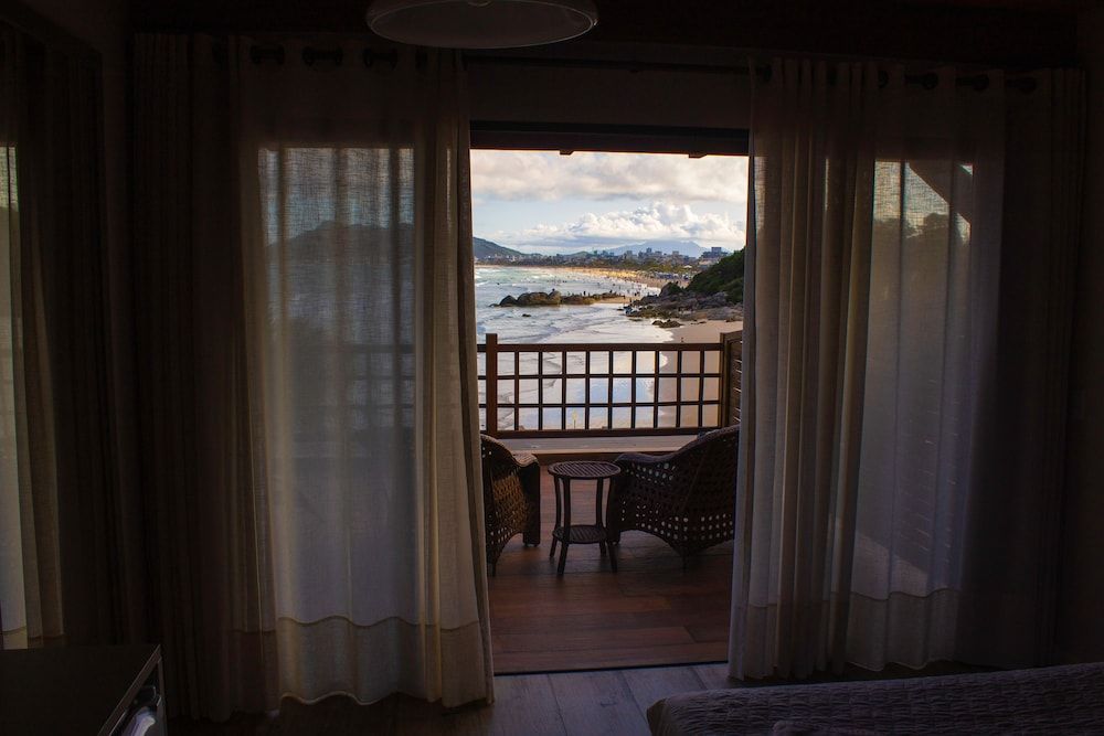 Suite with terrace, sea view