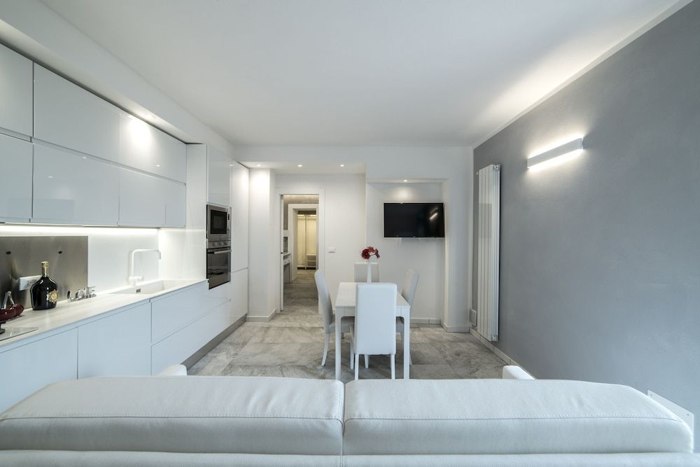 Rocca Palazzaccio Deluxe Apartment, 1 Bedroom, Non Smoking, Kitchen 9