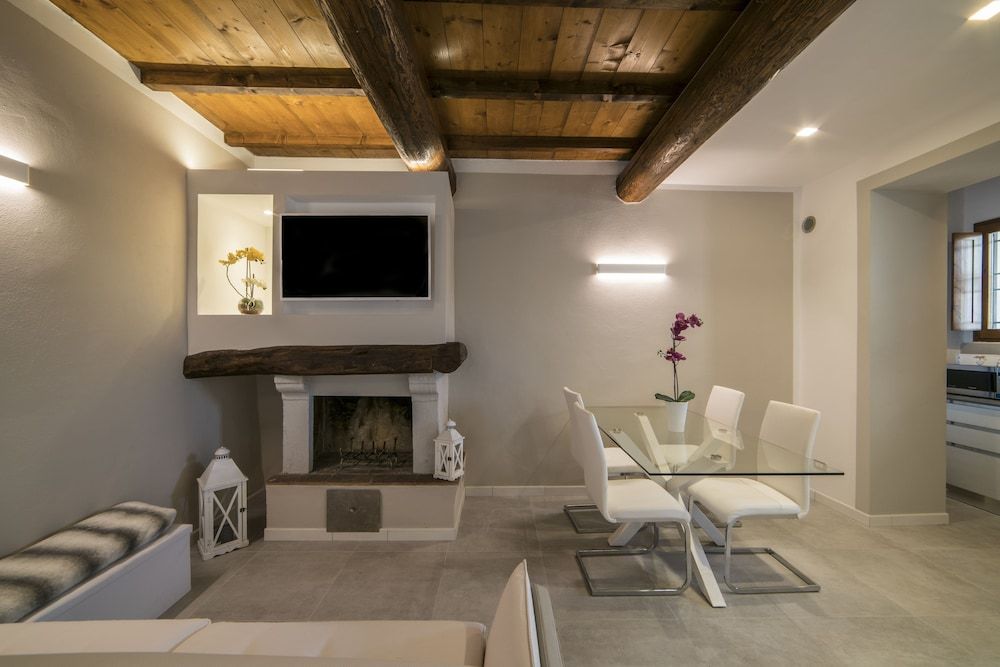 Rocca Palazzaccio Deluxe Apartment, 1 Bedroom, Non Smoking, Kitchen 7